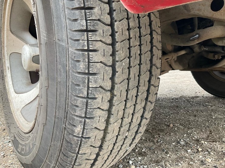 2000-chevrolet-s10-image-45