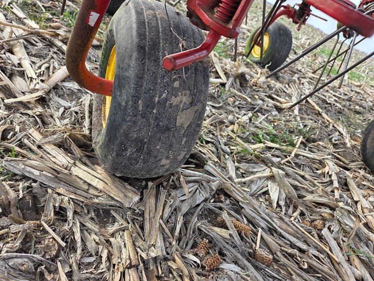 new-holland-163-image-17