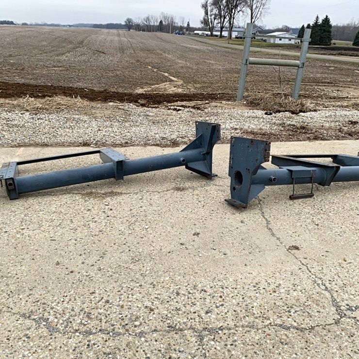 Big John saddle tank brackets came off a case ih 275 magnum