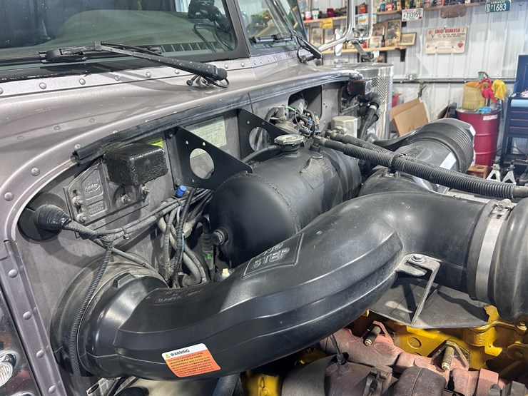 peterbilt-379-image-115