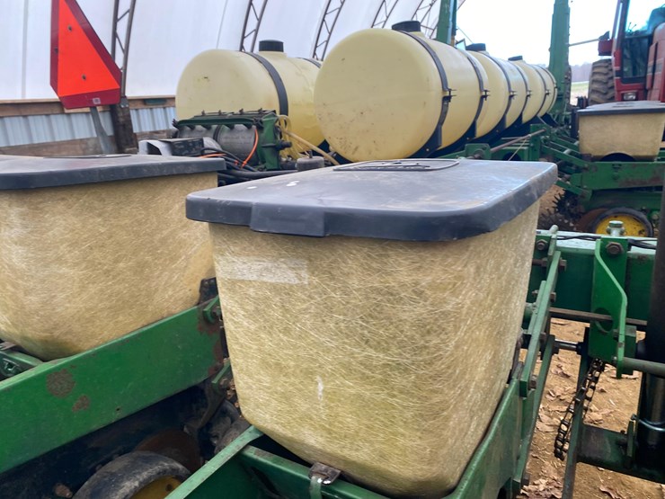 john-deere-7000-image-26