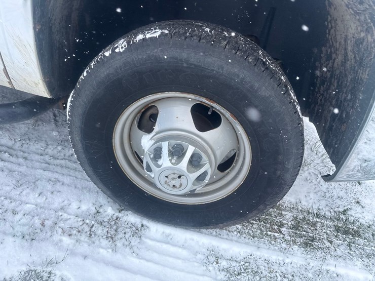 chevrolet-3500-image-13