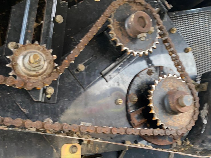 case-ih-6088-image-16