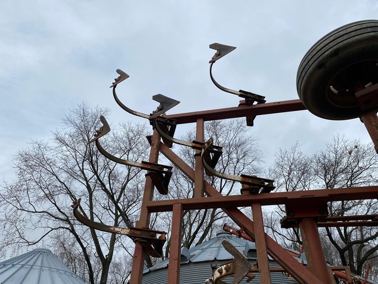 wil-rich-1422--field-cultivator-image-26