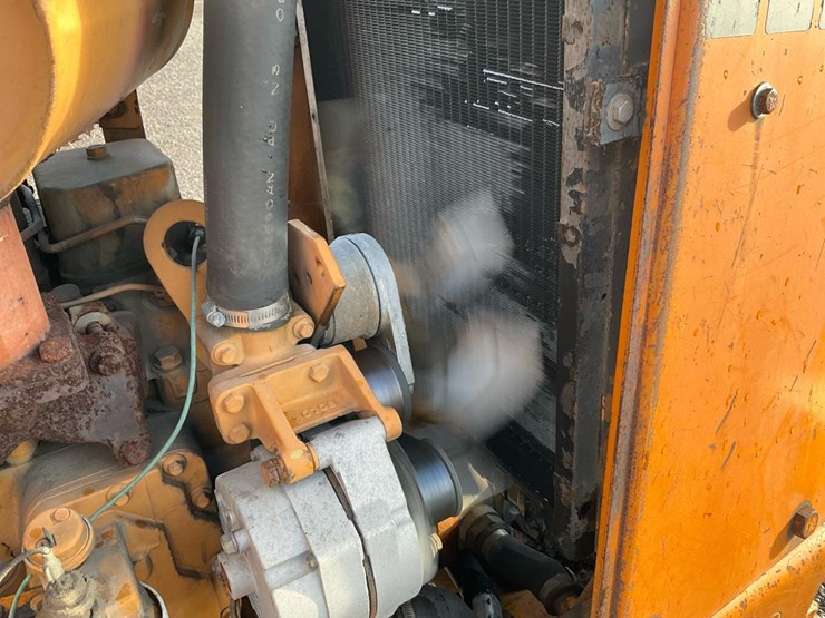 1982-case-580d-image-81