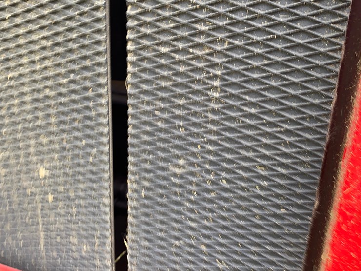 2024-massey-ferguson-1745d-image-48