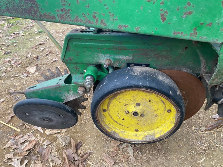 john-deere-7000-image-50