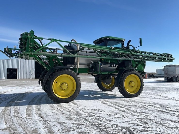 2023-john-deere-410r-image-67