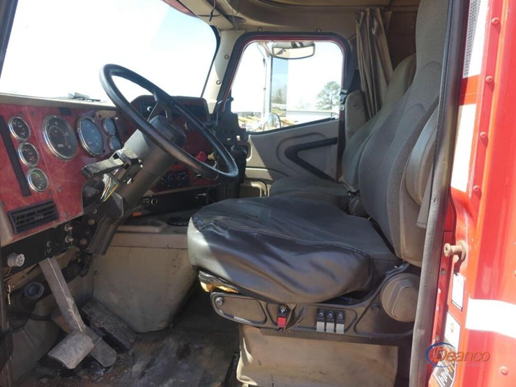 2003-international-9200i-image-13