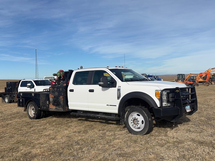 2017-ford-f550-image-3