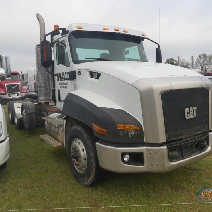 2013 CATERPILLAR CT660L