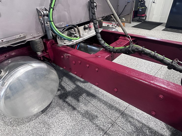 peterbilt-379-image-20