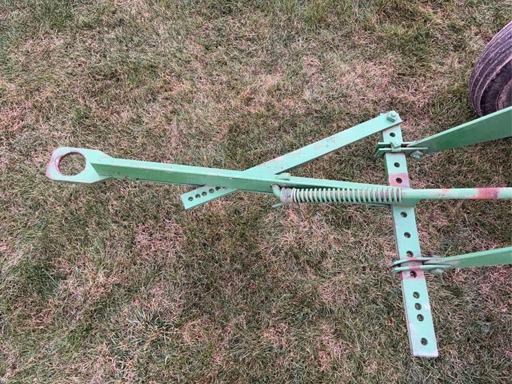 john-deere-14-image-11