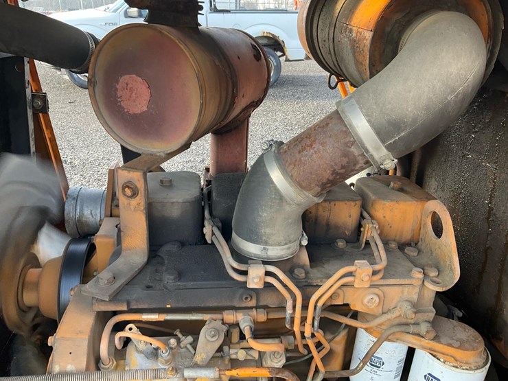 1982-case-580d-image-76