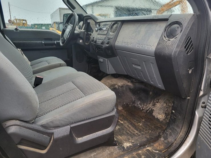 2015-ford-f250-xl-image-51