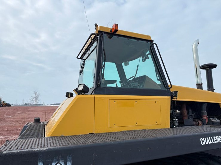 challenger-75-image-29