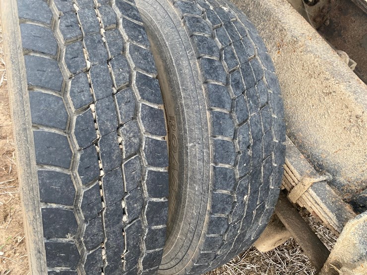 1998-case-ih-4900-image-23