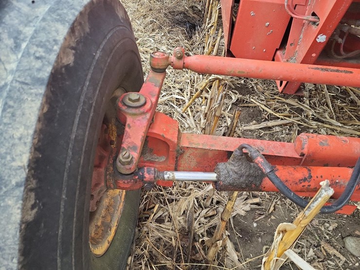 massey-ferguson-750-image-34