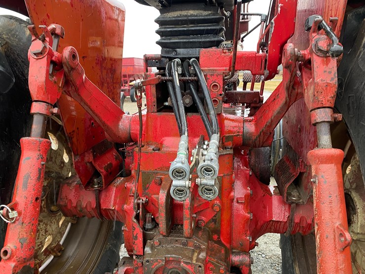 farmall-1206-image-23