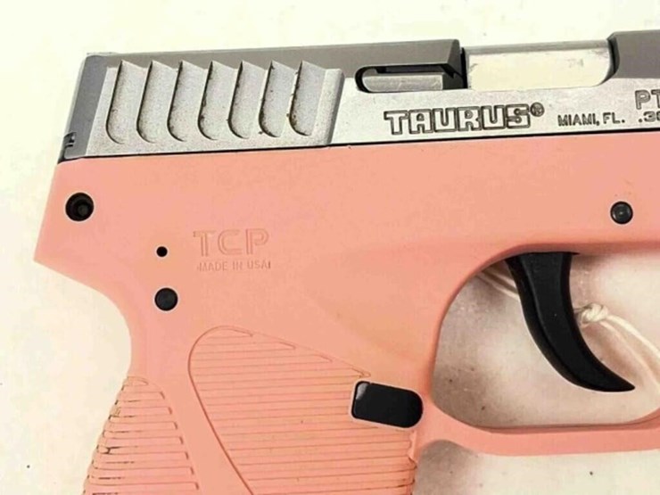 taurus-pistol-image-2