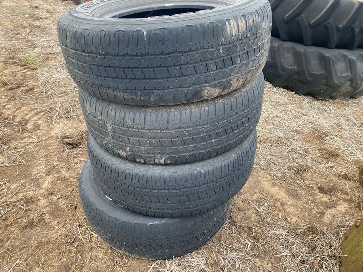 275/85r18-tires-image-3