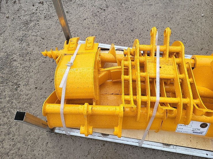 mini-mini-excavator-attachments-image-17