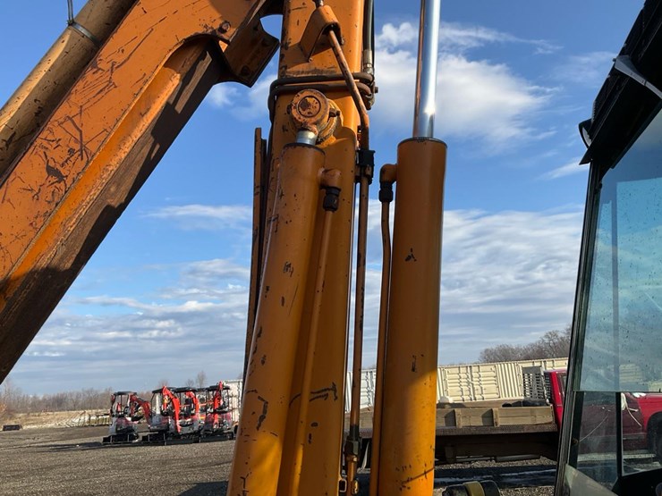 1982-case-580d-image-51