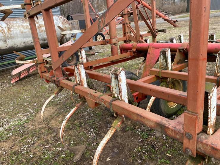 wil-rich-1422--field-cultivator-image-31