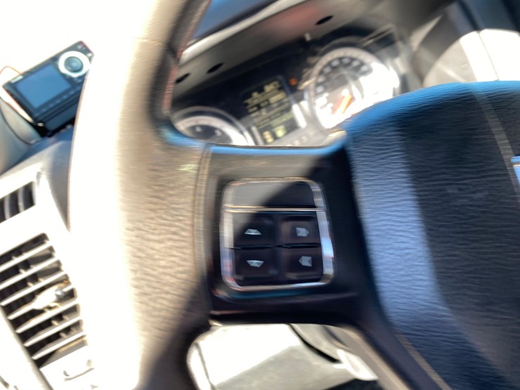 2018-dodge-2500-image-31