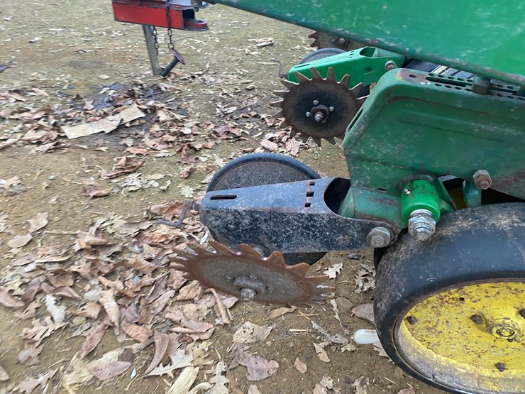 john-deere-7000-image-27