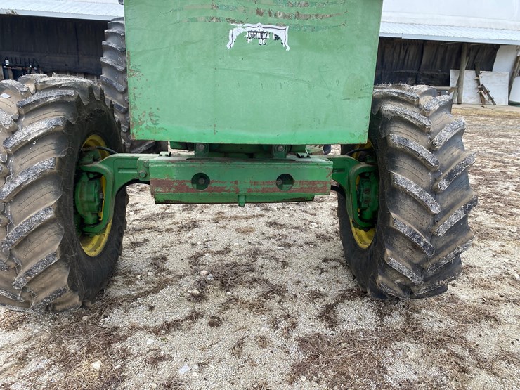 john-deere-4640-image-10