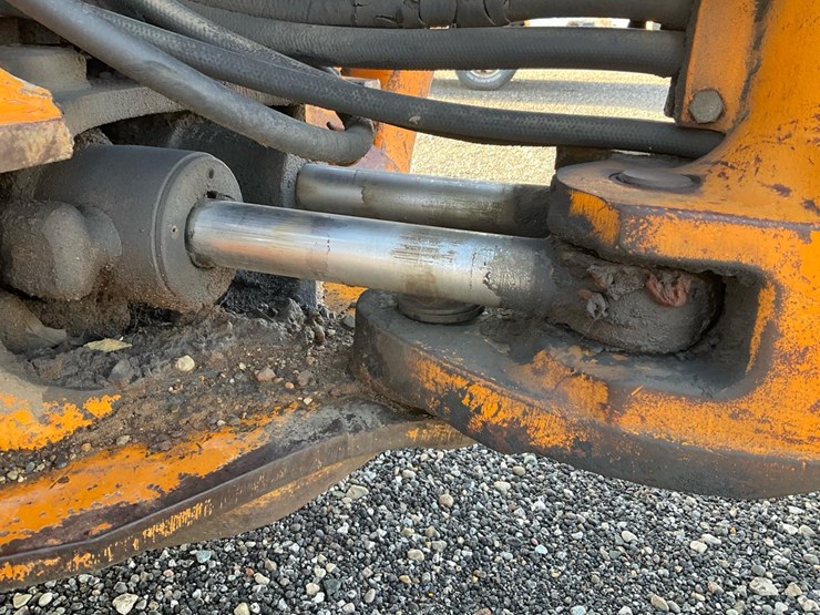 1982-case-580d-image-34