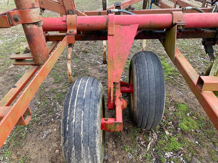 wil-rich-1422--field-cultivator-image-39