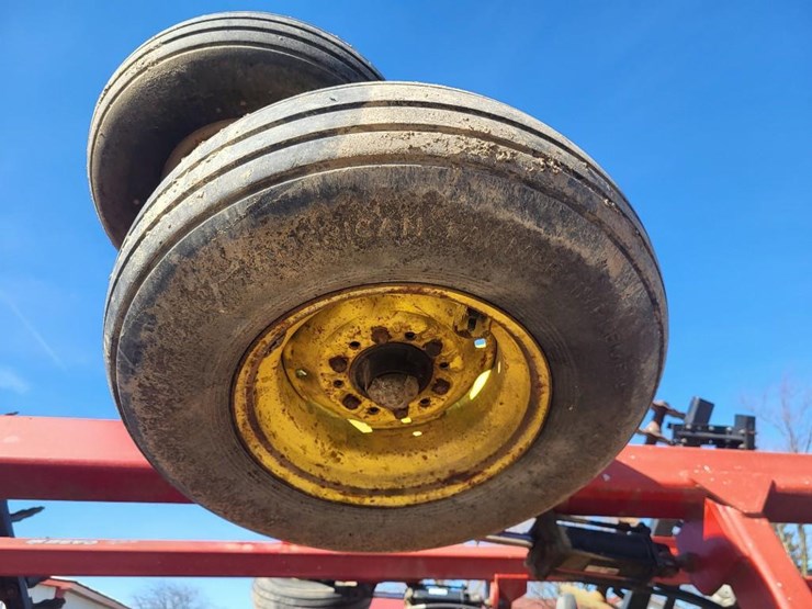 case-ih-true-tandem-330-turbo-image-25