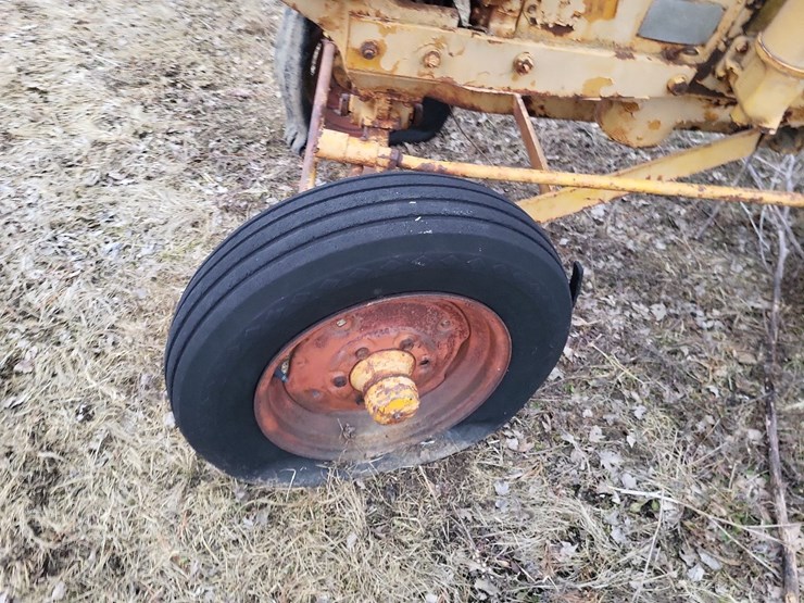 minneapolis-moline-tractor---parts-image-18