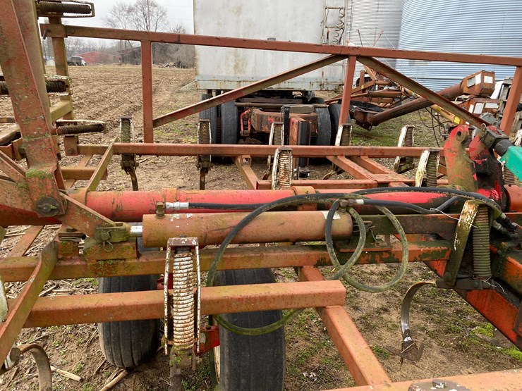 wil-rich-1422--field-cultivator-image-17