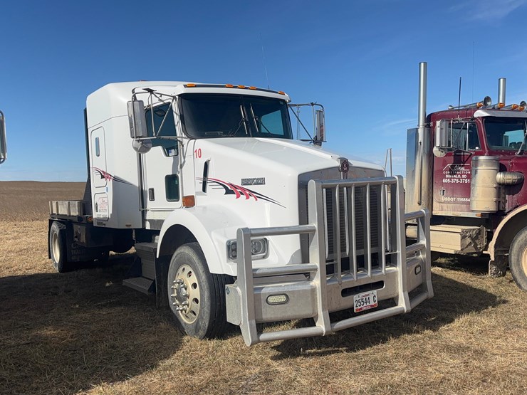 2002-kenworth-t800-image-3