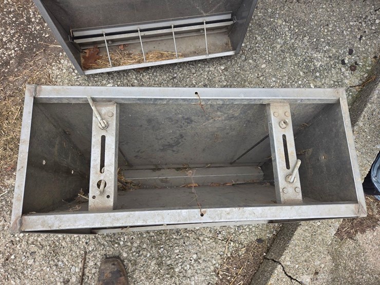 (3)-30"-stainless-double-sided-pig-feeders-image-3
