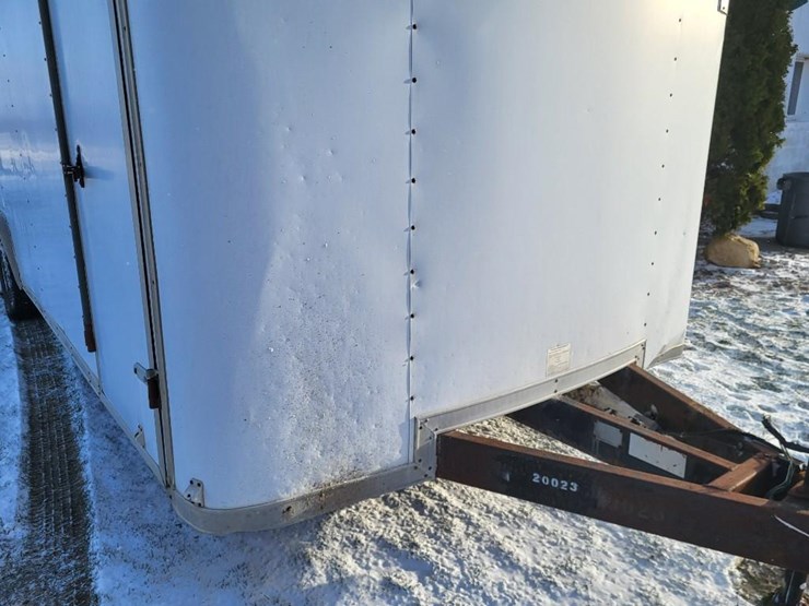 2000-cargo-express-image-10