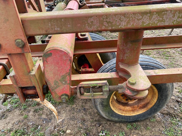 wil-rich-1422--field-cultivator-image-38