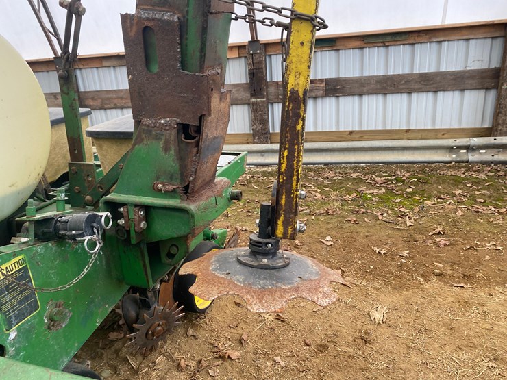 john-deere-7000-image-61