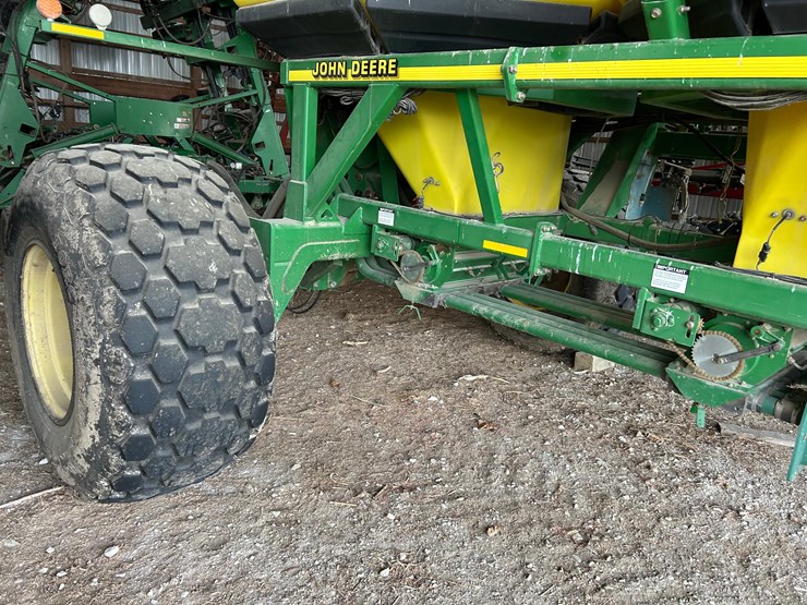 john-deere-1900-image-64