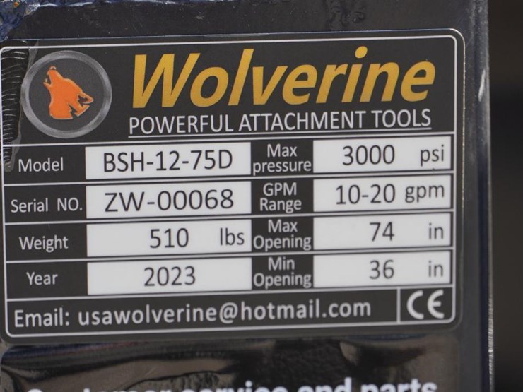#1168-•-new-skid-steer-wolverine-bale-squeeze-hydraulic-adjustable-attachment-image-5