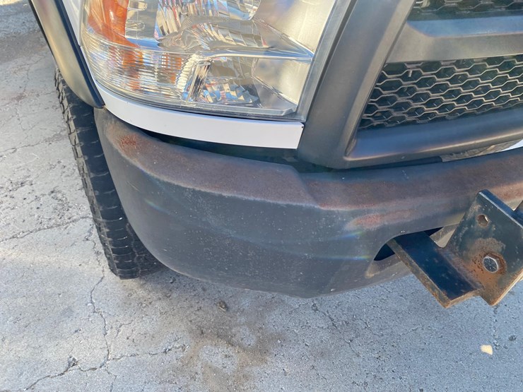 2018-dodge-2500-image-57