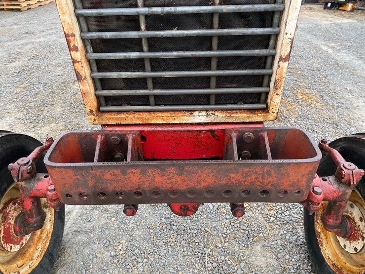 farmall-1206-image-8