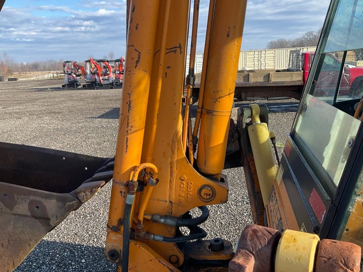 1982-case-580d-image-52