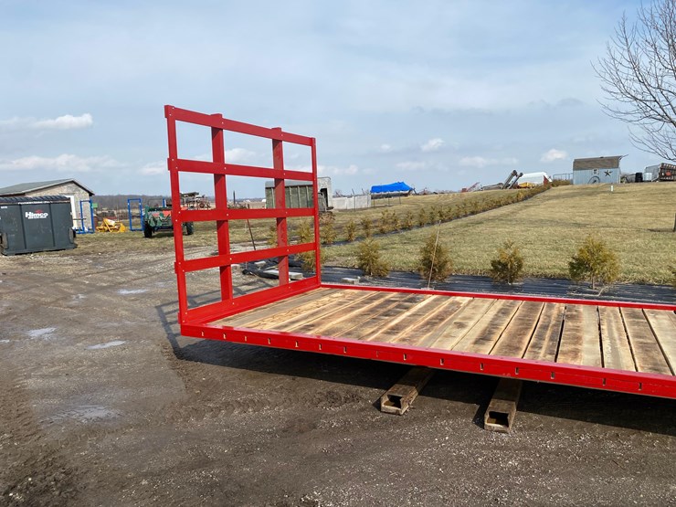 new---8’-x-16’-native-wood-hay-rack-with-standard-image-7