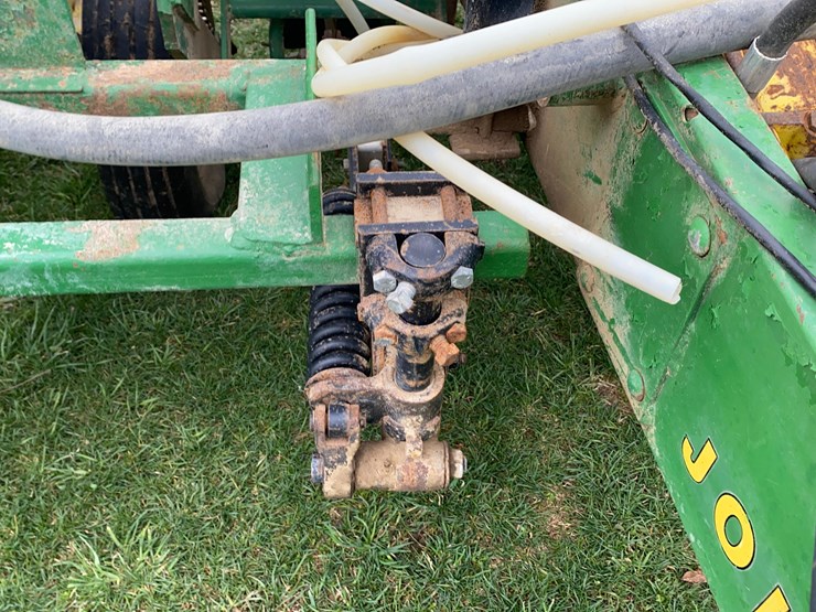 john-deere-7000-image-13