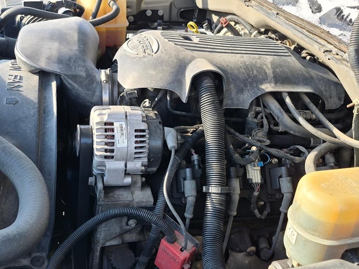 2002-chevrolet-1500-image-52