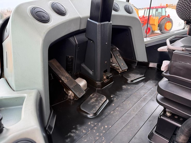 liebherr-l566-image-52